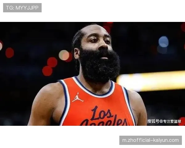 米切尔7年终遇真控卫 盛赞哈登分担组织重担